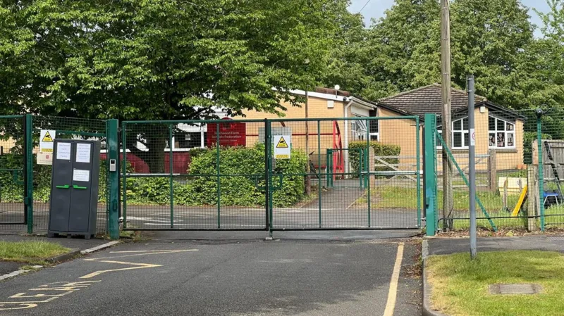 Junior school pupil treated for meningitis in fourth Reading case