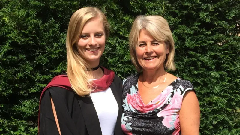 Scientist researching her mum’s incurable cancer