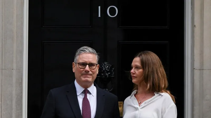 Starmer quits as Labour leader and paves way for contest for new prime minister